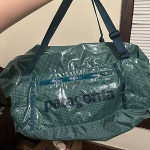 Patagonia Green Black Hole Duffle Bag 30L